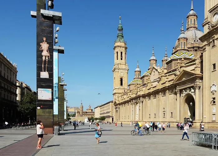 Condesa De Bureta Con Garaje Incluido * Zaragoza